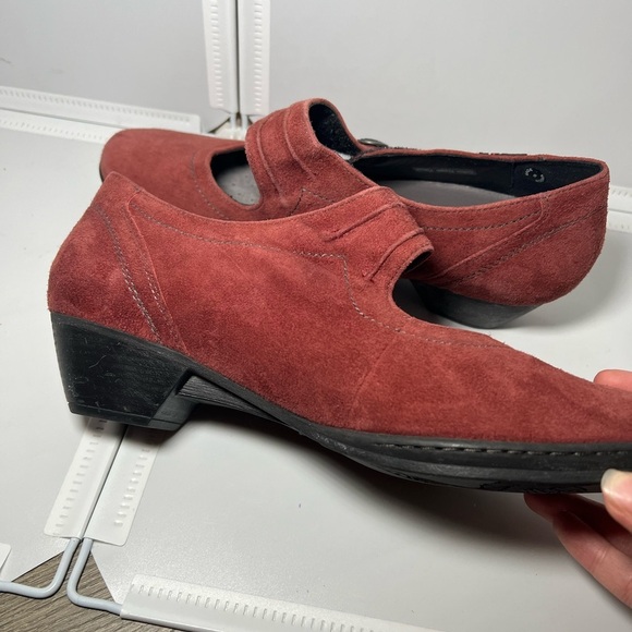 MEPHISTO Mary Jane Pumps Heels Sz 10 Red Suede Leather Comfort - Picture 3 of 13